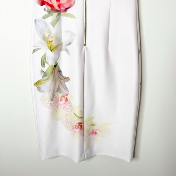 Calvin Klein Sheath Mini Dress Scuba Floral print Knee Length Cocktail Size US 2 - Picture 9 of 15